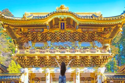 Tour trong ngày tham quan Đền Nikko Toshogu, Công viên tưởng niệm Dinh thự Hoàng gia Tamozawa, Kanman-no-Abyss, Đường mòn núi Iroha và Thác Kegon